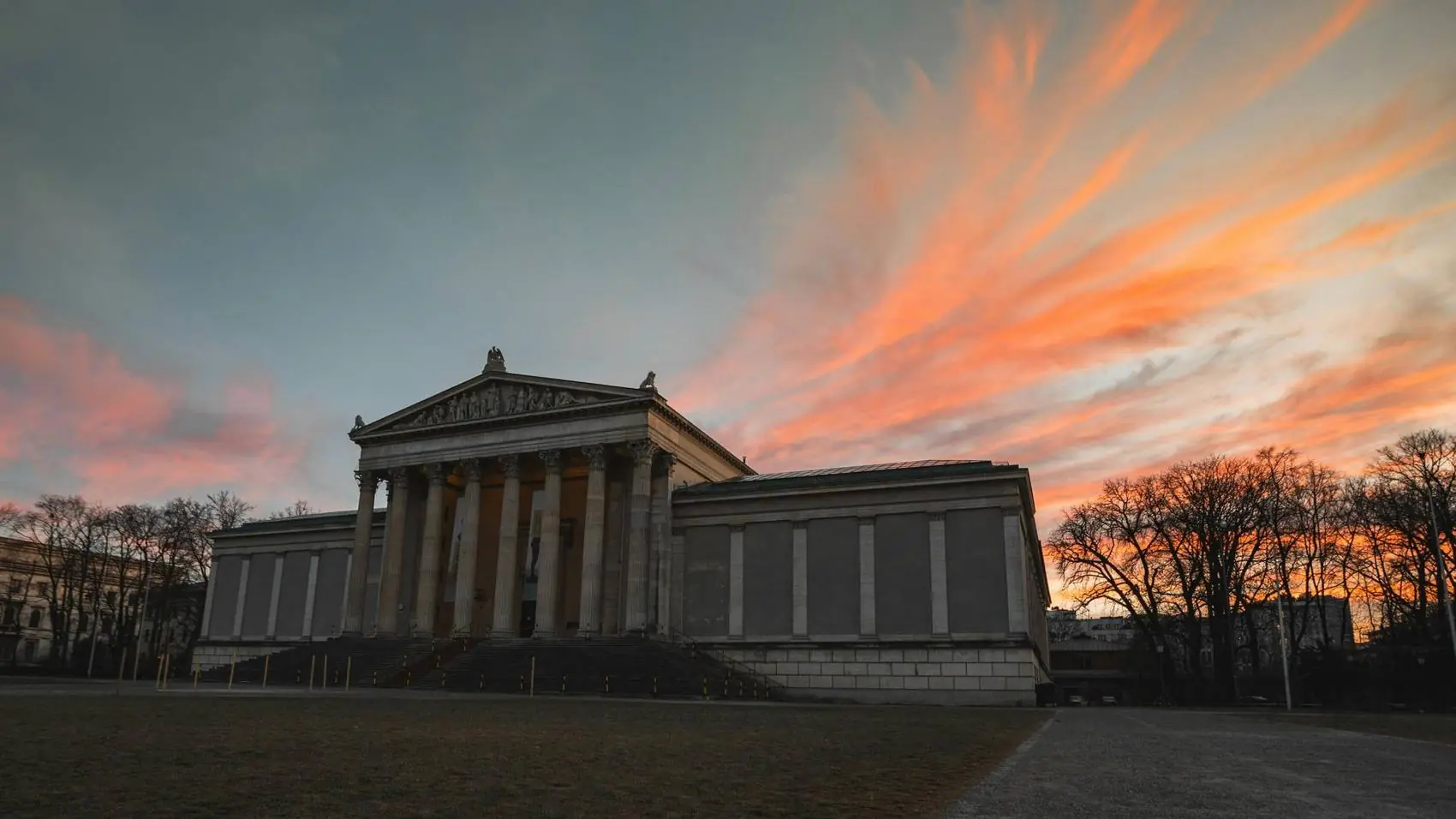 Estudia en Alemania Gliptoteca de Múnich al atardecer